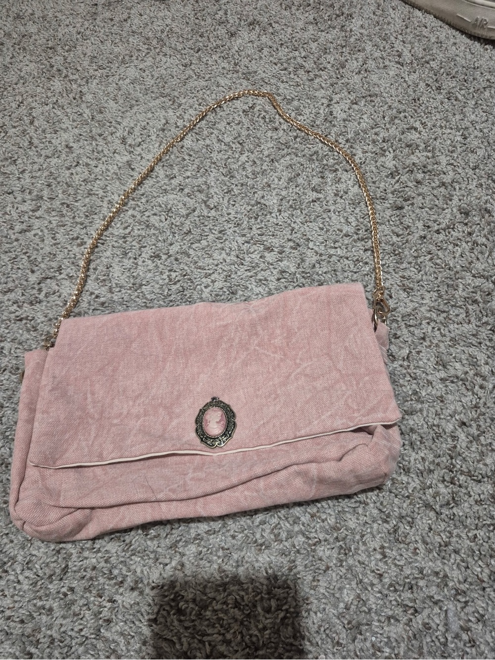 Purses - Picture 5 of 5